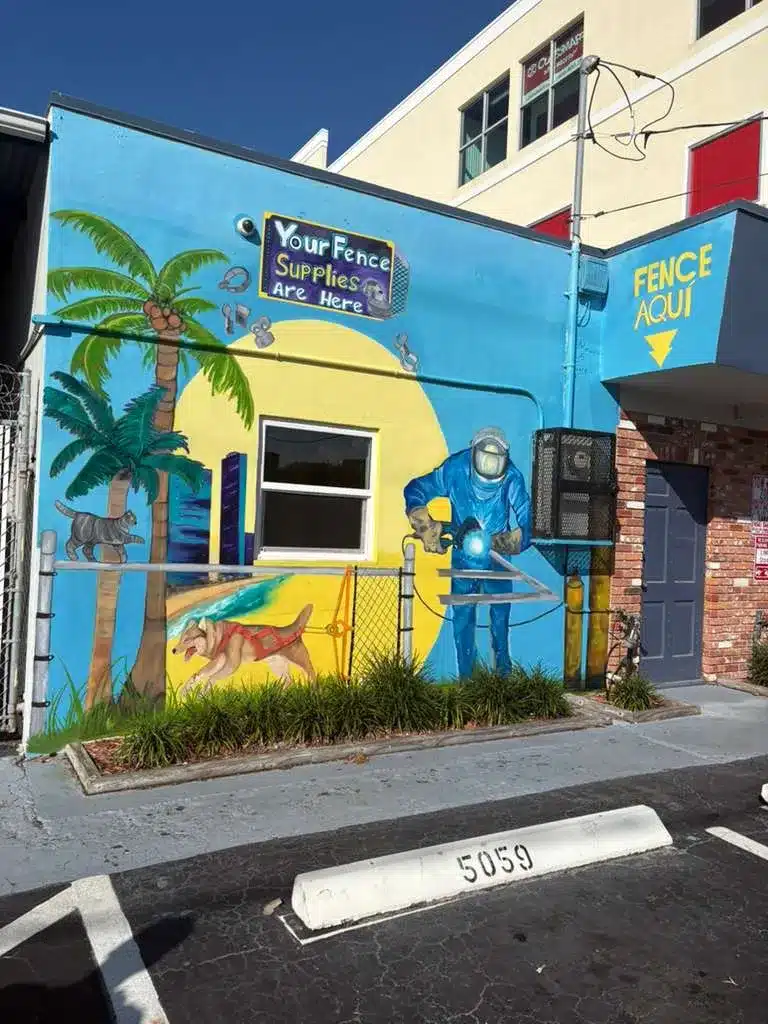 The Chain LINK Store storefront in Oakland Park